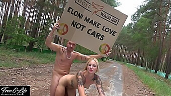 Gigafactory Blowjob: Goli Protest Elona Muska In Snemanje Pornografije