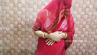 Desi Bhabhi Thổi Kèn Cho Devar Trong Một Bối Cảnh Làng Quê - Mới Kết Hôn