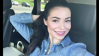 Bruine Schoonheid Miranda Cosgrove Masturbeert In Instagram-Video