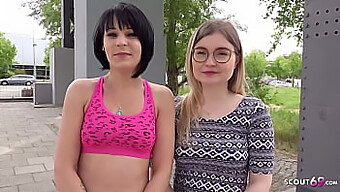 ¡adolescentes Alemanes Reales Exploran Un Trío Con Dos Chicas En Este Video Hd! ¡no Te Lo Pierdas!