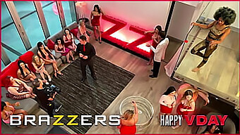 Interracial Orgy With Four Horny Babes - Brazzers Video