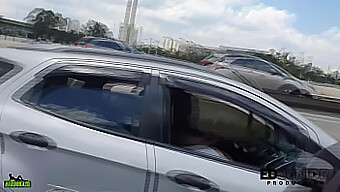 Angel Takemura Gives Blowjob In A Moving Car On The Marginal Pinheiros