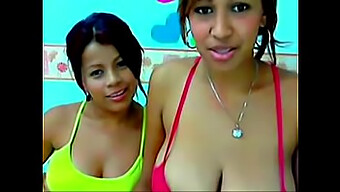 Tastycamz.Com Prezintă Un Cuplu Lesbian Brazilian Fierbinte