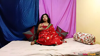 Gadis India Berpayudara Besar Menikmati Kenikmatan Diri Sendiri Dalam Video Solo