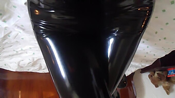 Femdom Fun With A Latex-Clad Femdom